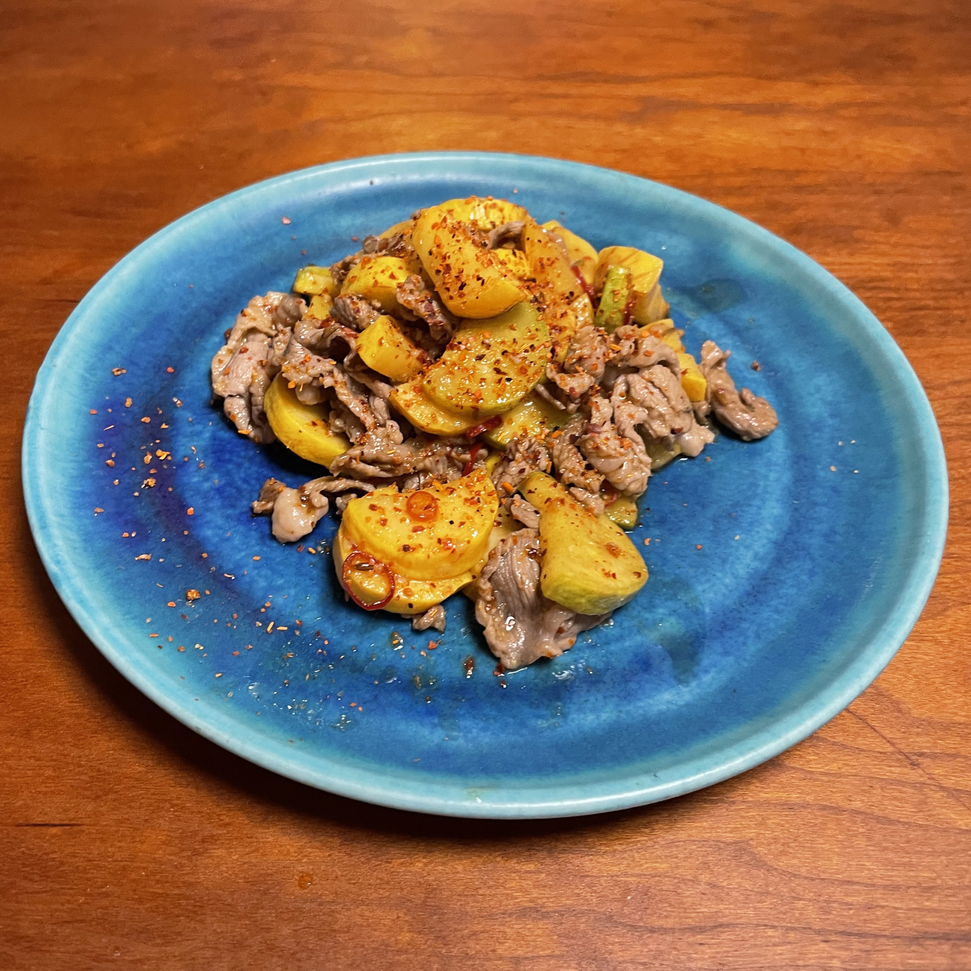 ラム肉野菜炒め タヒン